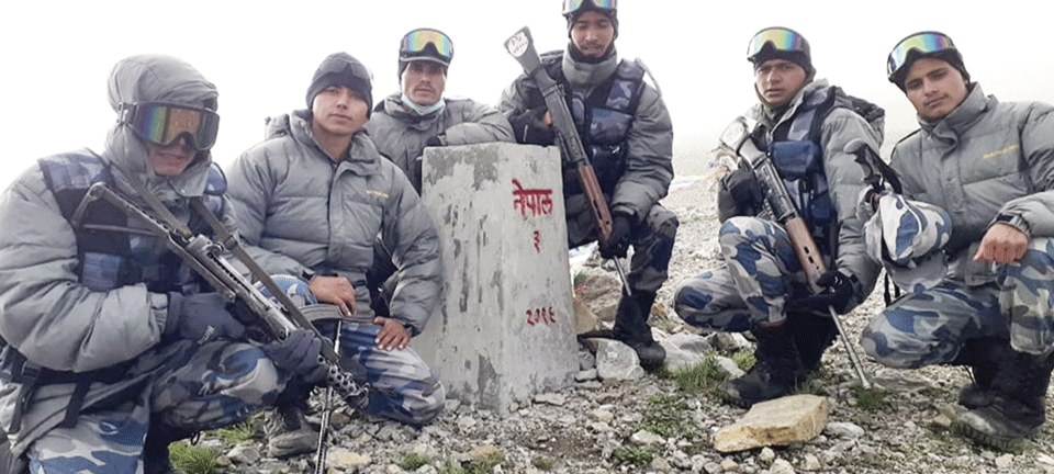 तीन नम्बर सीमा स्तम्भमा पुग्यो सुरक्षा गस्ती