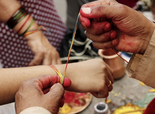 प्रेम, सद्भाव र समर्पण भावको प्रतीक राखी पर्व मनाइँदै